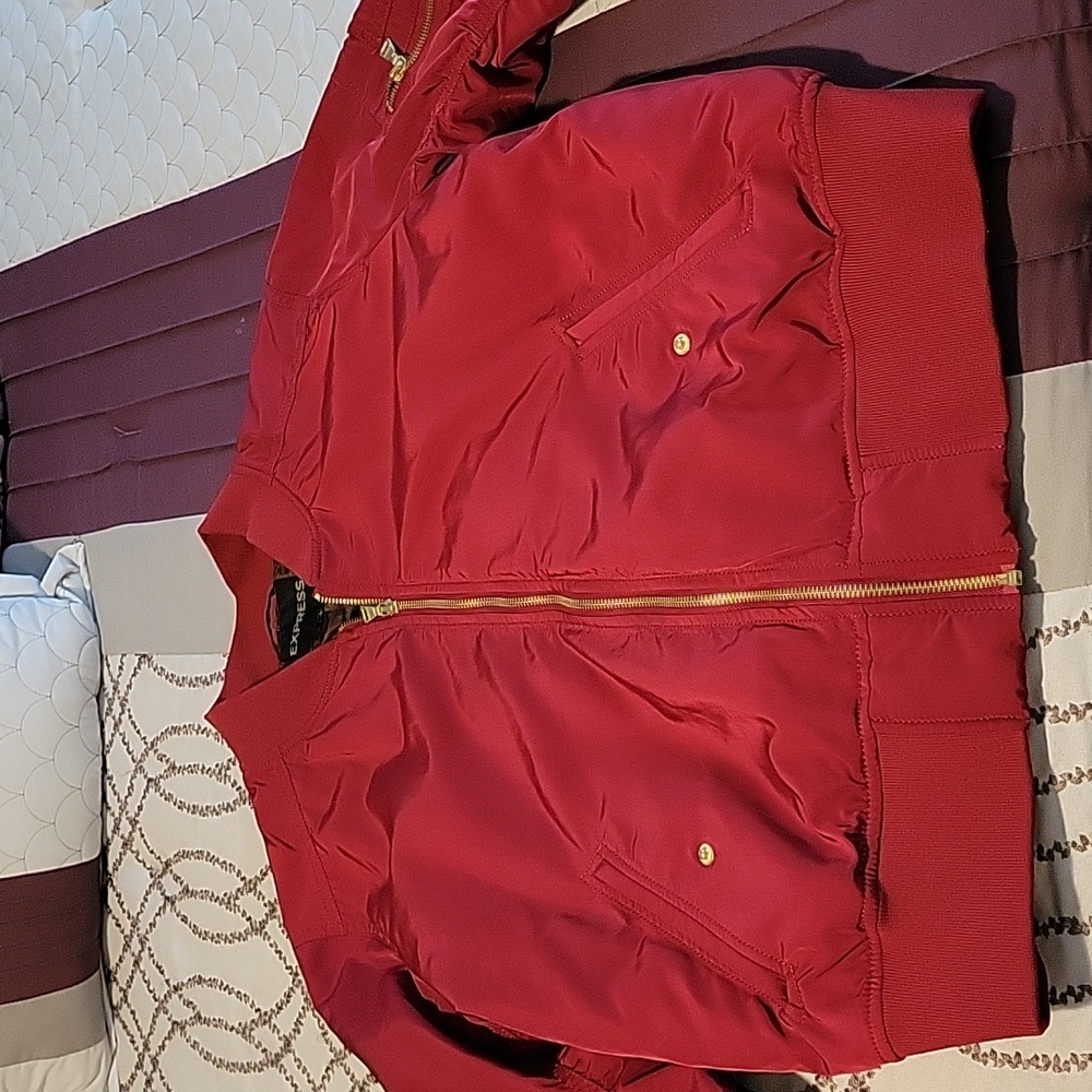 BOMBER JACKET!!